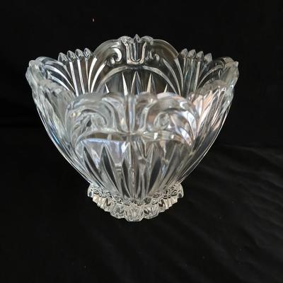 Crystal glassware - candy dish - vase - ashtray and lidded dish with spoon