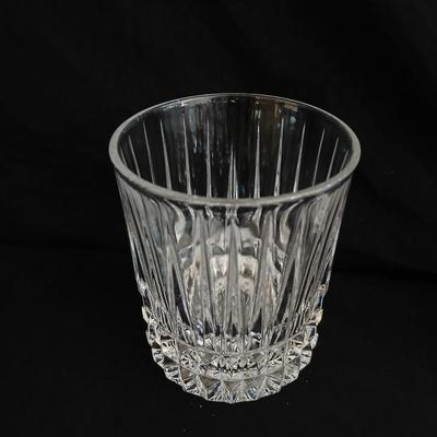 Set of 12 heavy drinking glasses - 3 different sizes - Elegant and fancy!