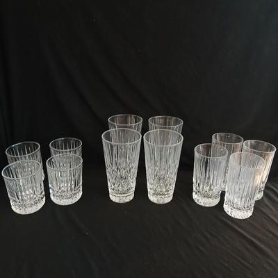Set of 12 heavy drinking glasses - 3 different sizes - Elegant and fancy!