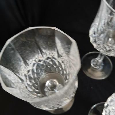 Set of 6 heavy glass stemware wine glasses and two matching crystal champagne glasses