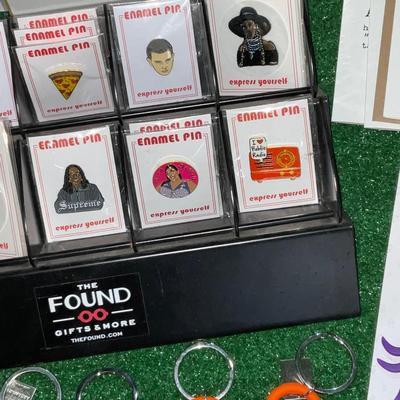 G203-Pins, metal display, cards, etc