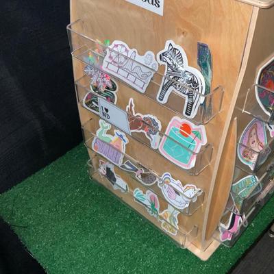 G204-Display plus stickers/Decals