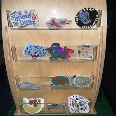 G204-Display plus stickers/Decals