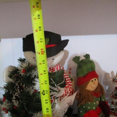 Christmas Figurines Avon Bear Band Striking Bell On Spiral Stairway
