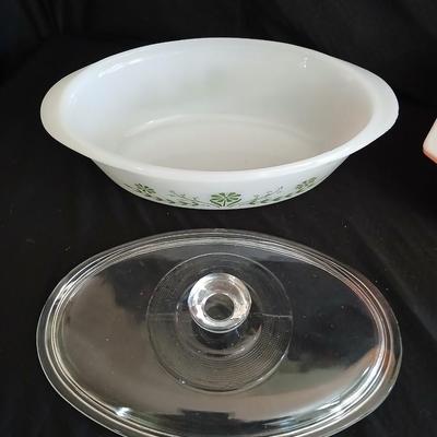 Vintage Pyrex Pink Daisy Space Saver Dish 2162 - Retro Pink Pyrex Glasbake Green Crazy Daisy Casserole Baking Dish with lid J235