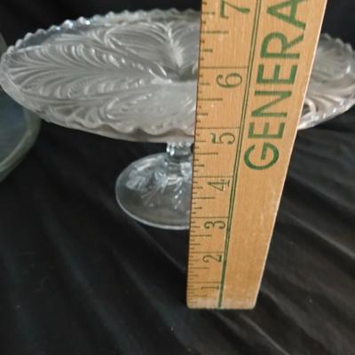 Lidded Dome glass cake plate and pedestal cake stand / platter