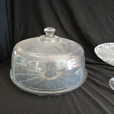 Lidded Dome glass cake plate and pedestal cake stand / platter