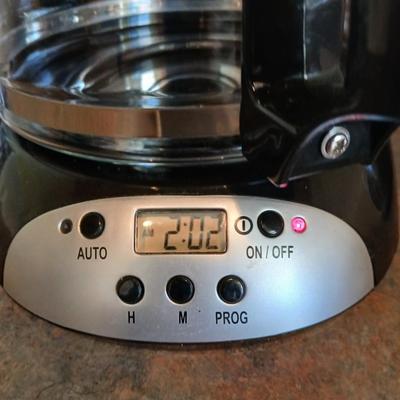Hamilton Beach Electric programmable Coffee maker with Six coffee mugs