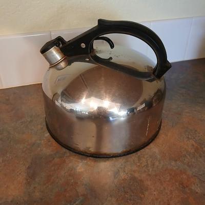 B.I.A. Cordon Bleu Brazilian made Ceramic tea pot and a metal tea pot and small teapot infuser