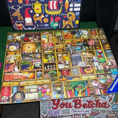 G221-Glued Puzzles x 3