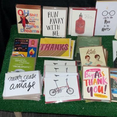 G225-Fun card lot