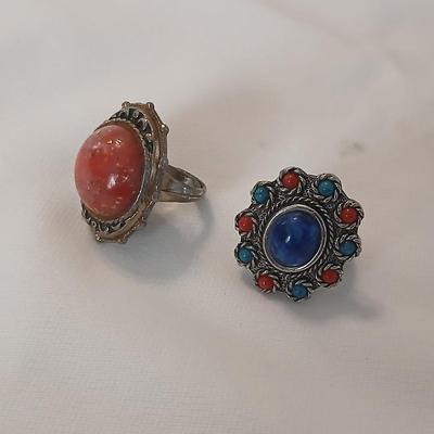 Vintage Sarah Coventry Lapis Coral Turquoise Color Silver Tone Ring with coral like stone ring