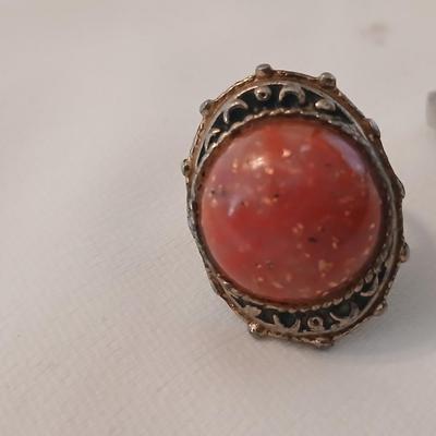 Vintage Sarah Coventry Lapis Coral Turquoise Color Silver Tone Ring with coral like stone ring