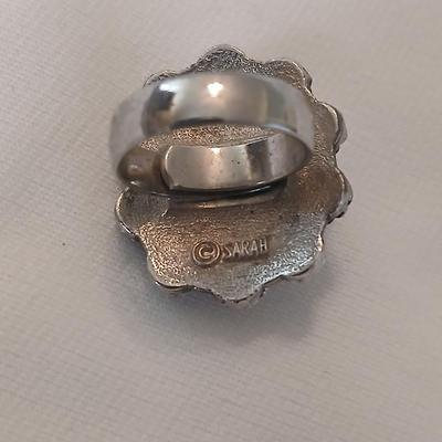 Vintage Sarah Coventry Lapis Coral Turquoise Color Silver Tone Ring with coral like stone ring