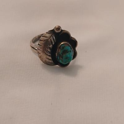 Sterling Silver Native American Turquoise Feather ring