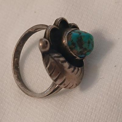 Sterling Silver Native American Turquoise Feather ring