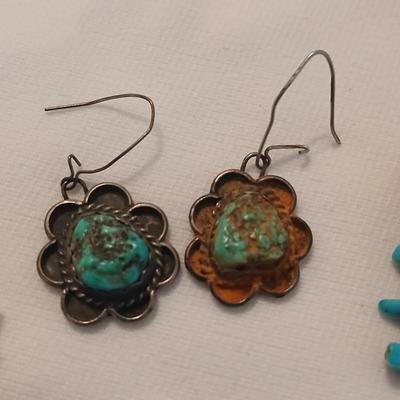 Vintage Native American earings without posts Sterling silver & Turquoise