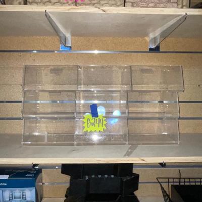 G244-Plastic bins for slat wall