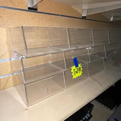 G244-Plastic bins for slat wall