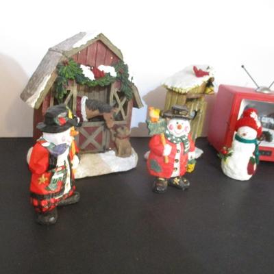 Christmas Decorations Snowmen Birdhouse Musical TV