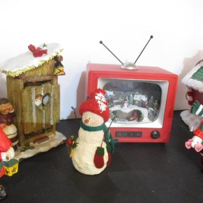 Christmas Decorations Snowmen Birdhouse Musical TV
