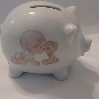 Enesco Precious Moments - Johnathan David " It's what's inside that counts" - Piggy bank - and two small plates