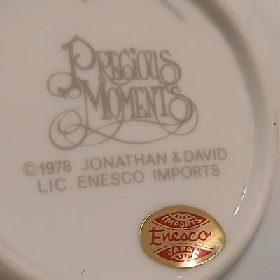 Enesco Precious Moments - Johnathan David " It's what's inside that counts" - Piggy bank - and two small plates