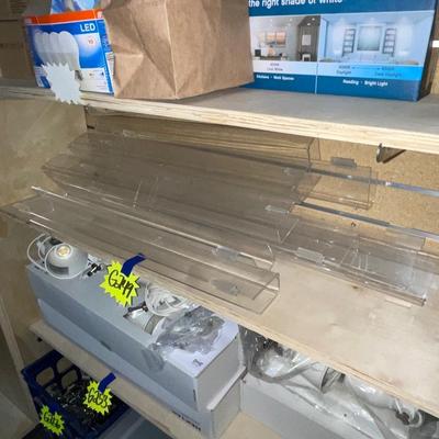 G249-Slat wall displays