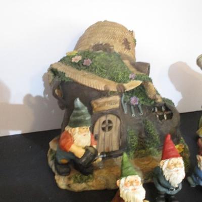 Resin Dwarves & Buildings