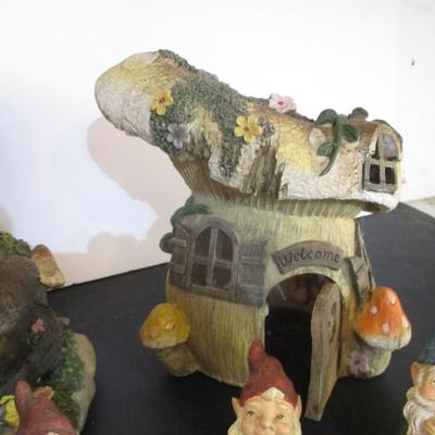 Resin Dwarves & Buildings