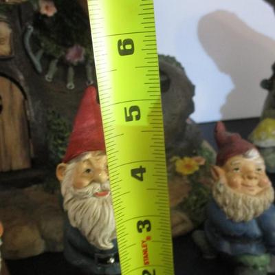 Resin Dwarves & Buildings
