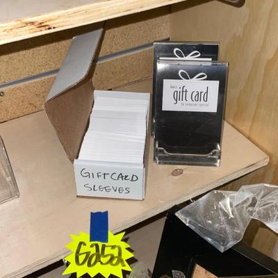 G252-Gift cards
