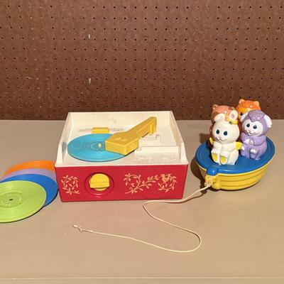 Vintage record player, boat with animals