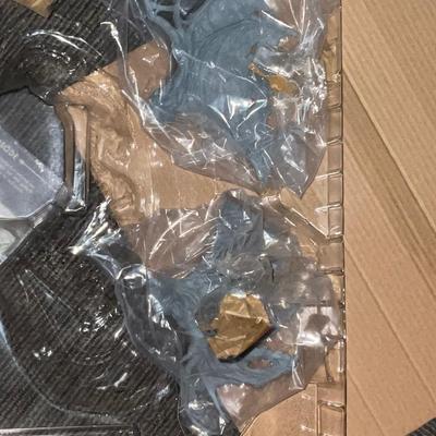 G272-Kickstarter Exclusive Large Figure plus extra