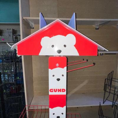G274-Gund Red Display
