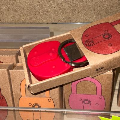 G285-Silicone Key Chains