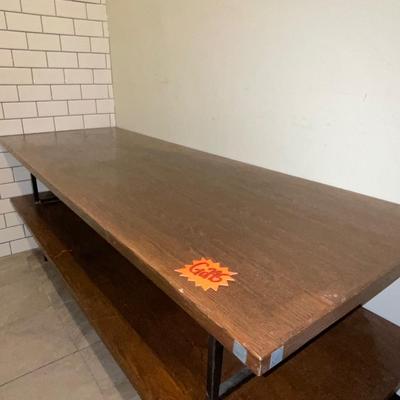G295-Short Table/display