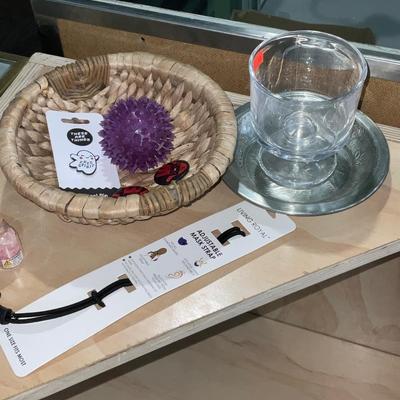 G309-corner shelf plus extras