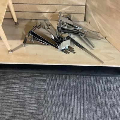 G311-shelves, brackets, small display table