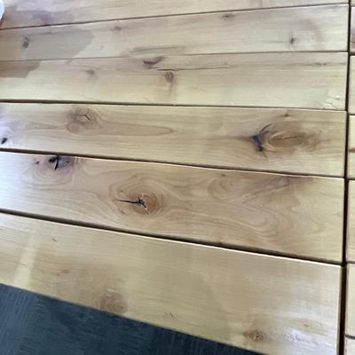 G314-Large Table on wheels