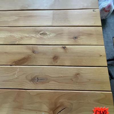 G318-large table on wheels