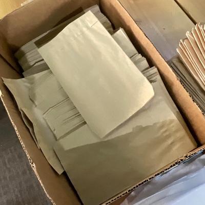 G320-bags and tissue paper
