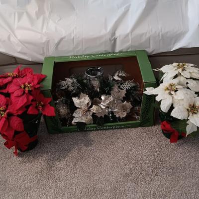 HOLIDAY CENTERPIECE AND 2 FAUX POINSETTIAS