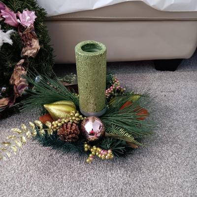 SANTA WREATH, TREE ORNAMENTS AND A CENTERPIECE