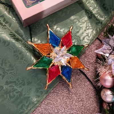 CHRISTMAS TREE ORNAMENTS, TREE TOPPER, WREATH AND MORE