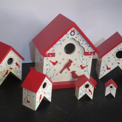Cardinal Nesting Bird House Decorations