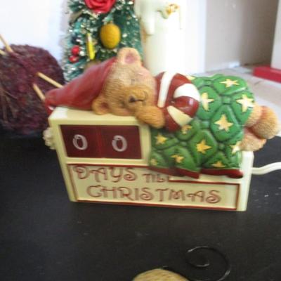 Christmas Tabletop Decorations Ornaments Wreaths Trees #3