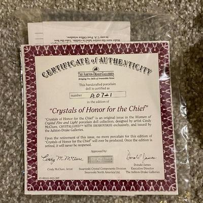 NIB ASHTON DRAKE GALLERIES “CRYSTAL‘S OF HONOR FOR THE CHIEF” NATIVE AMERICAN DOLL