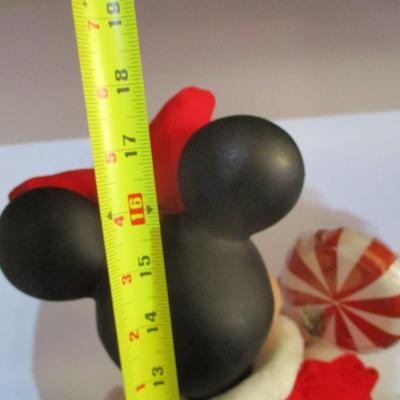 Disney's Holiday Animation Minnie Mouse