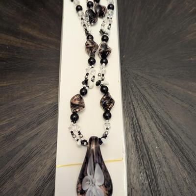 Glass Pendant Necklace
